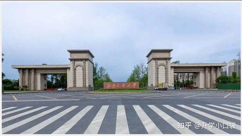 汽车级贴片电阻电容：规格参数解析与选型要点